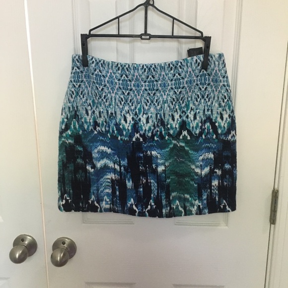 Navy teal white patterned skirt - Picture 1 of 3